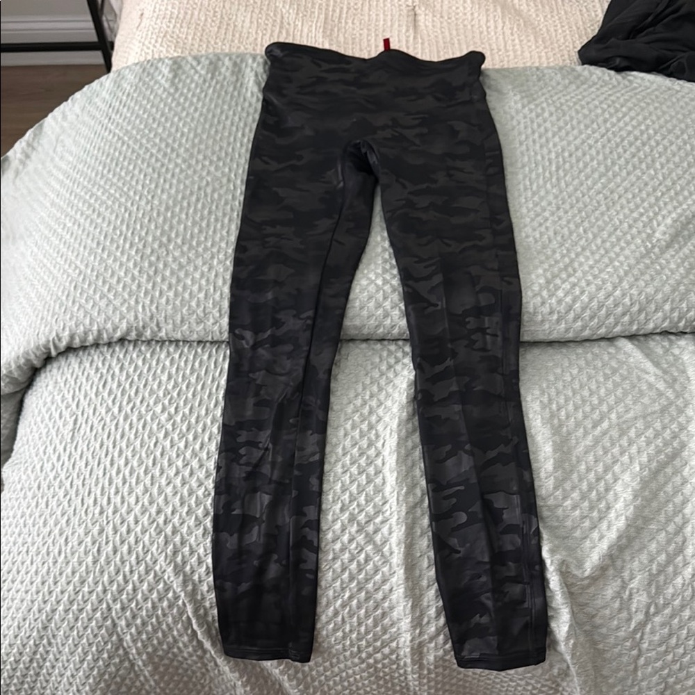 Black Camouflage Leggings